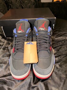 Air Jordan 4 Rare Air “White Lettering”